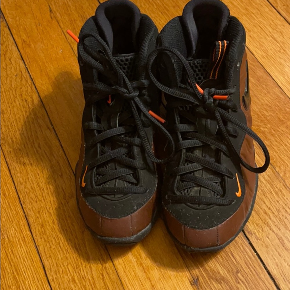 Copper foam posits